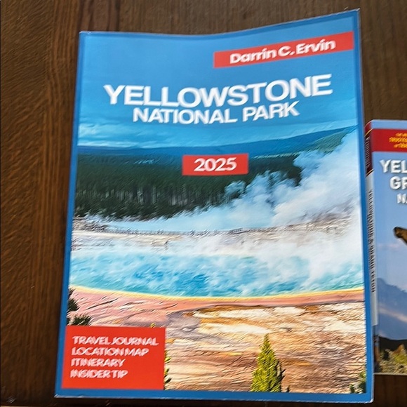 Frommers Other - NWOT 2 books Yellowstone National Park 2025, Yellowstone Grand Teton Nat park